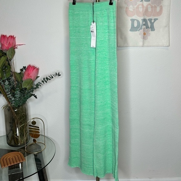 NWT - REMAIN Solisa Knit Pants - Spring Bouquet Green Size 34 - Picture 1 of 4